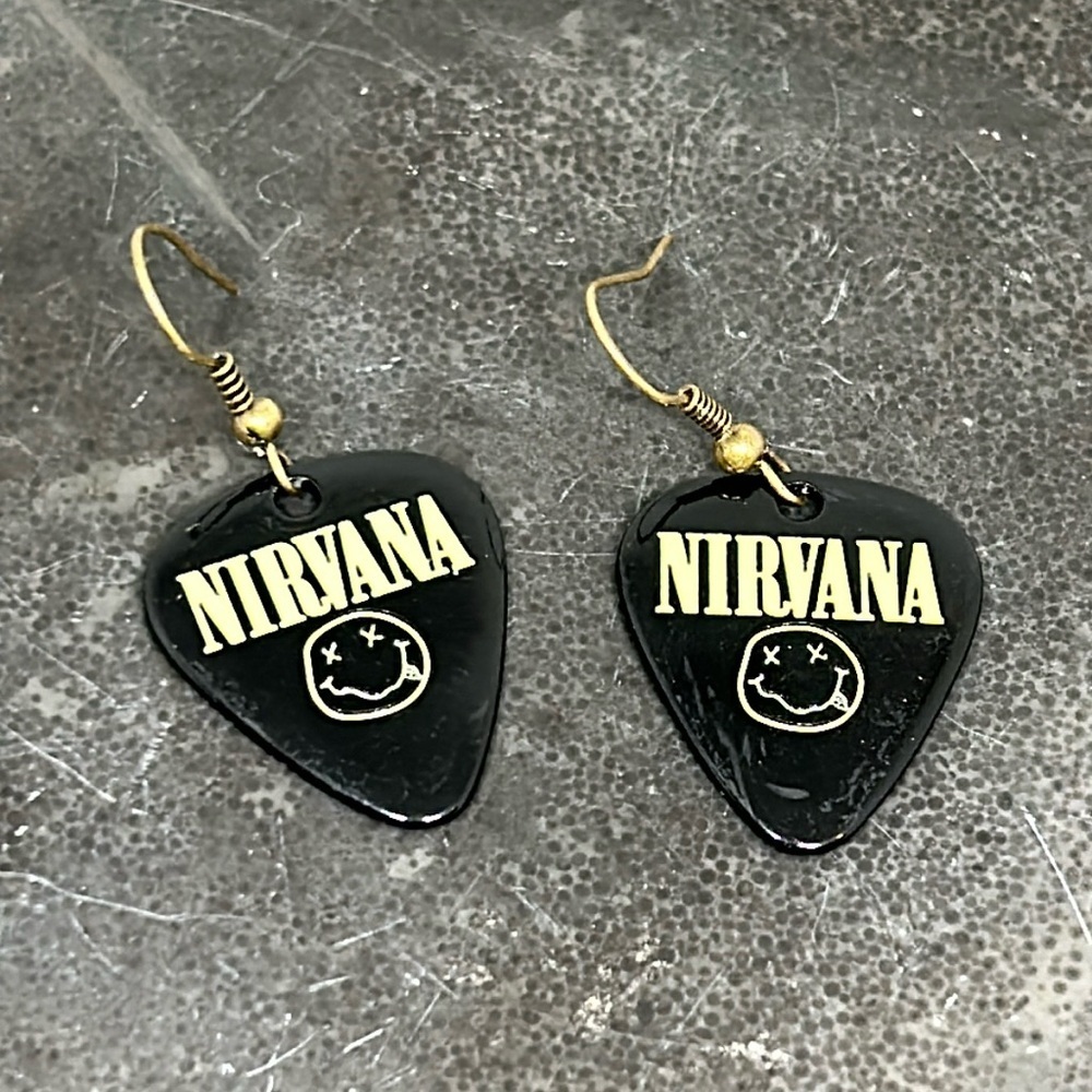 Nirvana dangle earrings